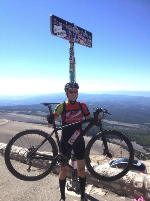 Erik Corduwener voor de eerste keer op de top.